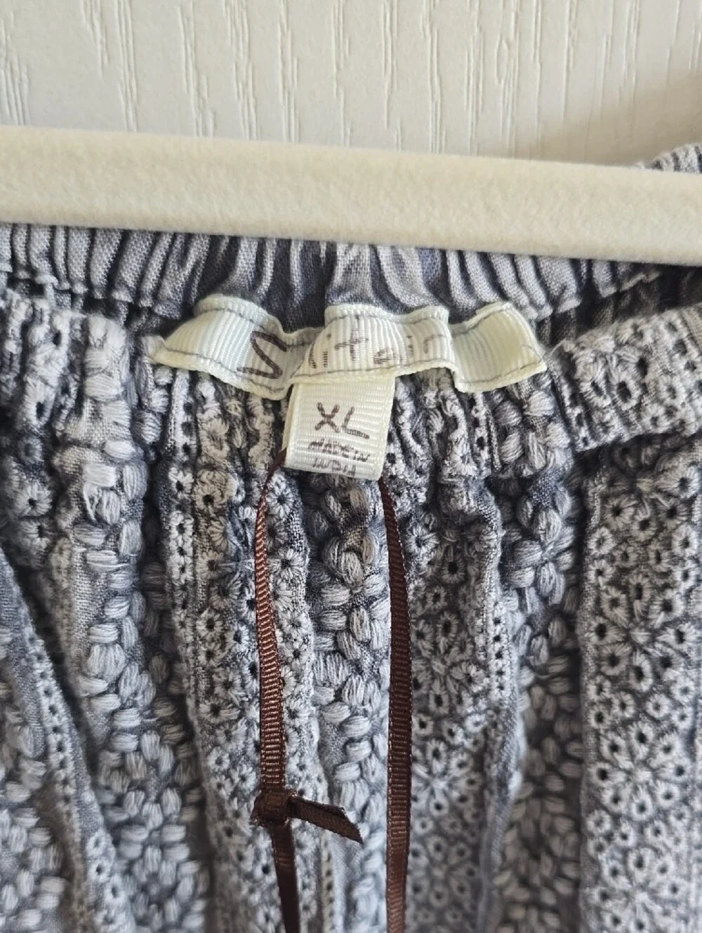 Solitaire Gray Peasant Tunic with Lace Trim - Picture 2 of 4